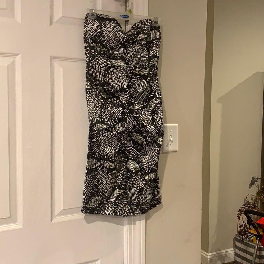 Jump Size 5/6 Dress.